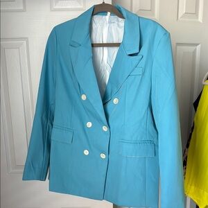 NWOT Blue Double-Breasted Blazer with Notched Lapels